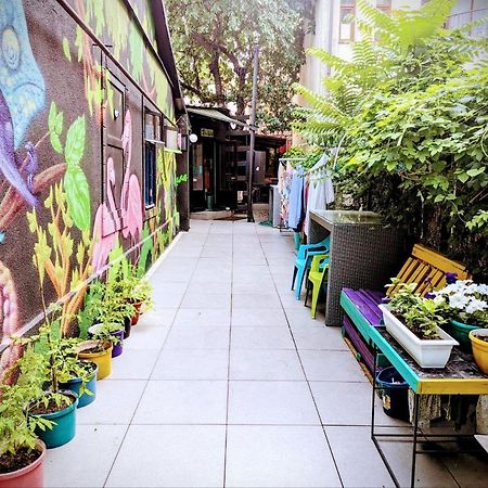 Bern Hostelキシナウ エクステリア 写真