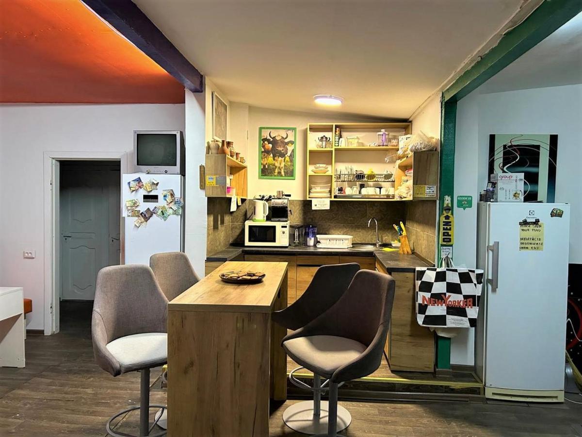 Bern Hostelキシナウ エクステリア 写真