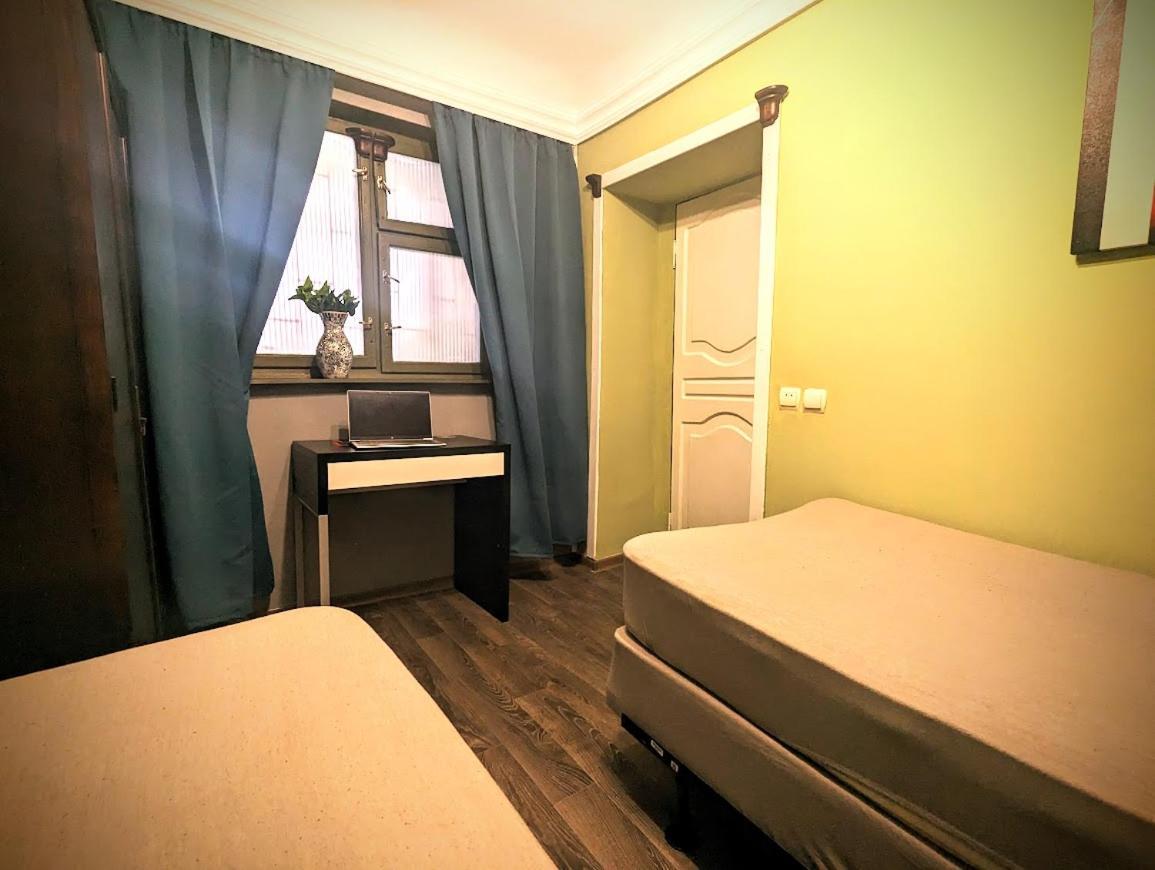Bern Hostelキシナウ エクステリア 写真